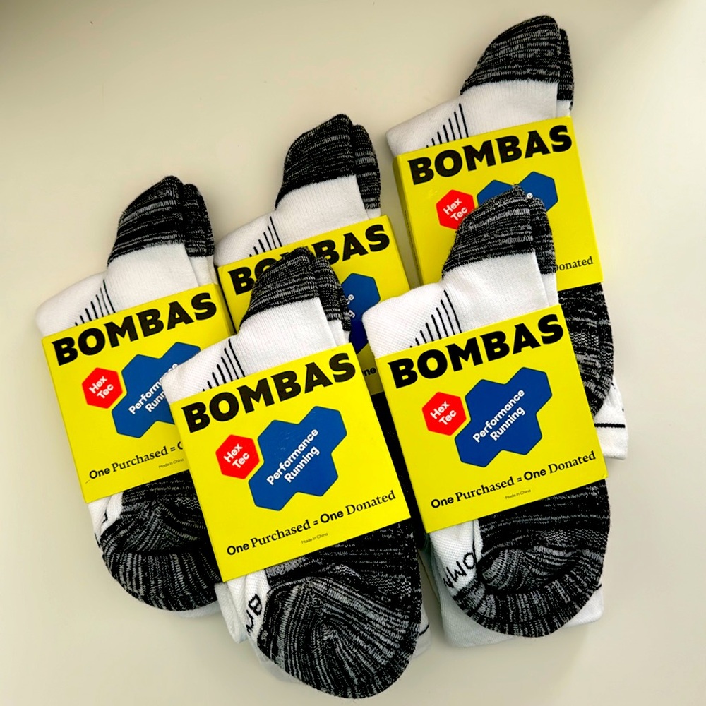 NWT Bombas Performance Running Socks